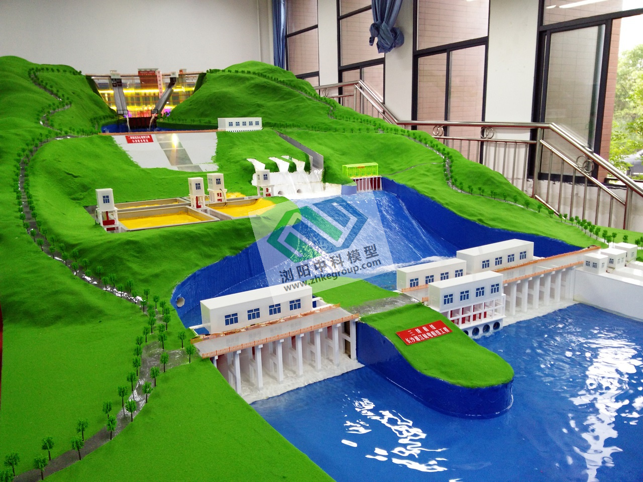 湖南城市学院三级梯级综合水利枢纽模型