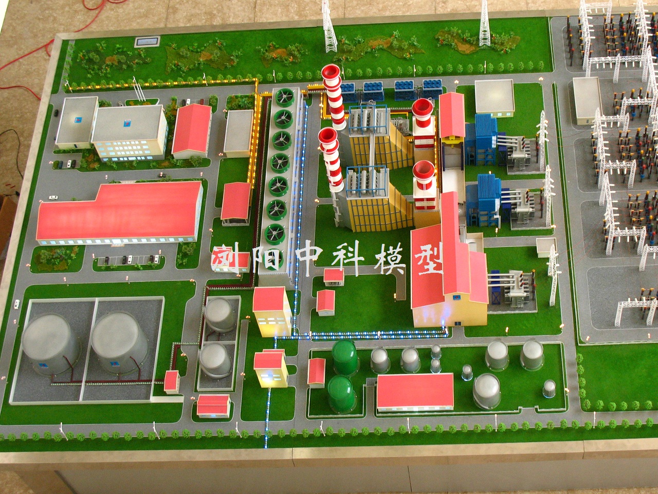 胡志明市燃气-蒸汽联合循环电厂模型